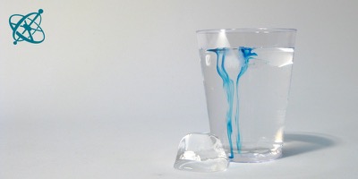Ciensación experimento manos en la masa: Agua que flota y se hunde en agua ( química, física, agua, hielo, densidad, convección )